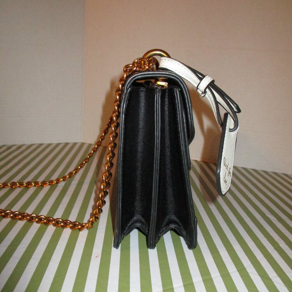 Blind for Love Flapped Satchel - Picture 4 of 14